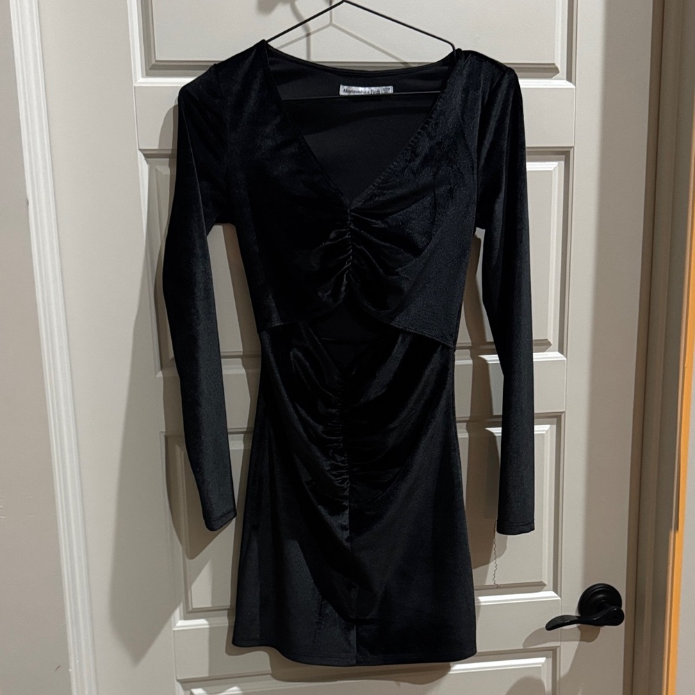 Abercrombie & Fitch Black Ruched Long Sleeve Dress